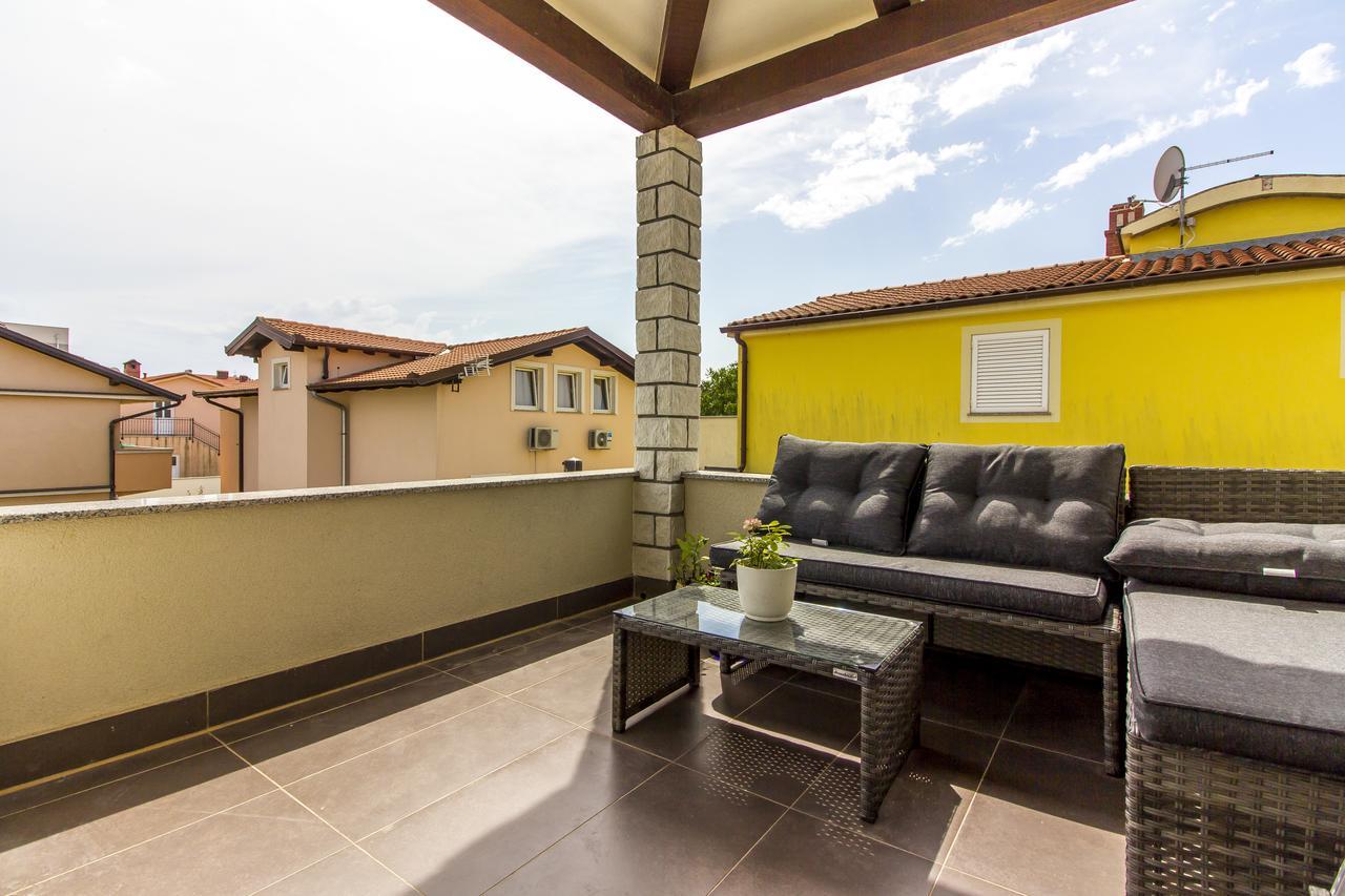 Apartman Maxim Apartment Pula Exterior photo