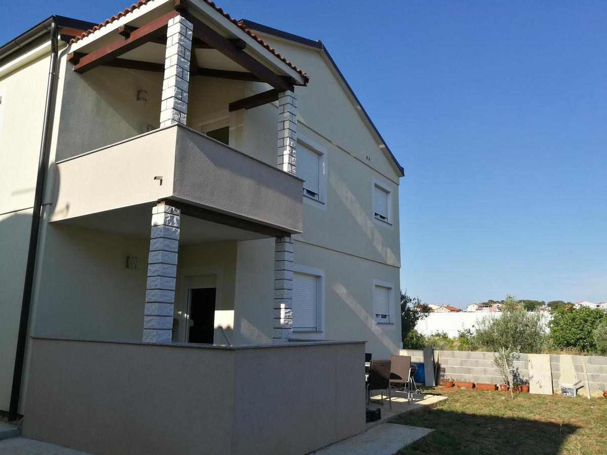 Apartman Maxim Apartment Pula Exterior photo